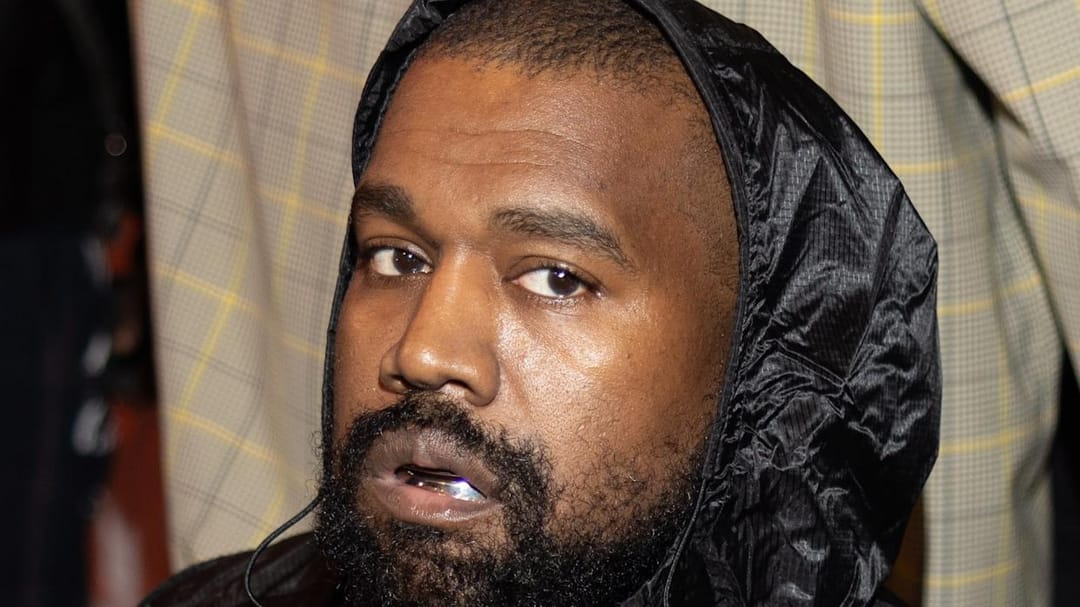 Kanye West si dal speedrun banu na Twitchi. Stačilo mu 7 minut