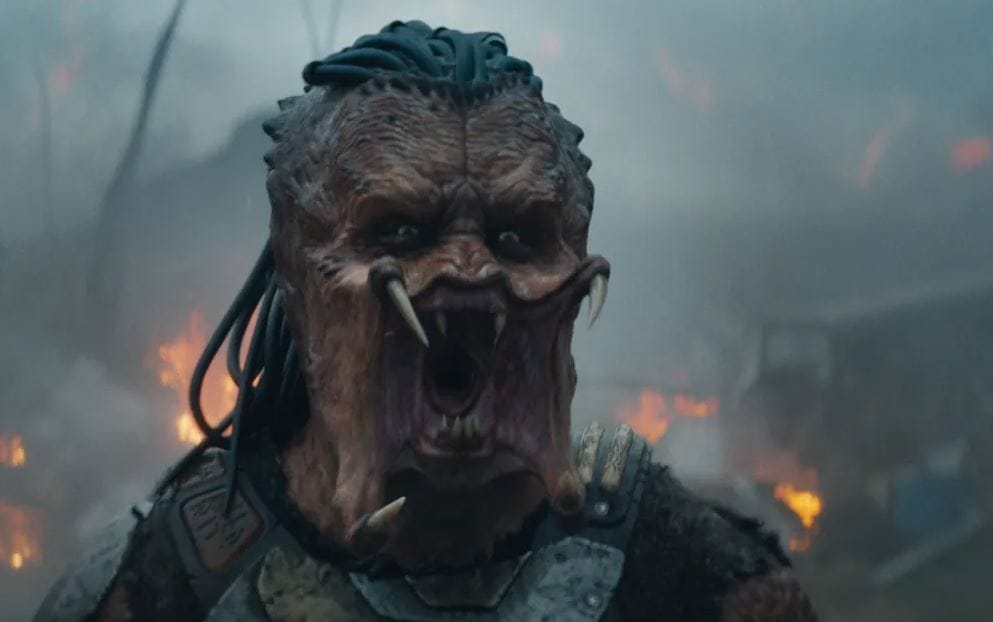 Predator: Badlands v novém traileru láká na nekompromisní řež