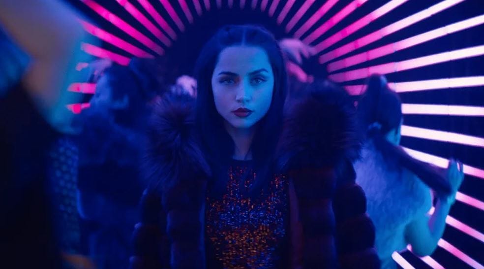 Sexy akčňárna Ballerina ze světa Johna Wicka se ukazuje v novém traileru