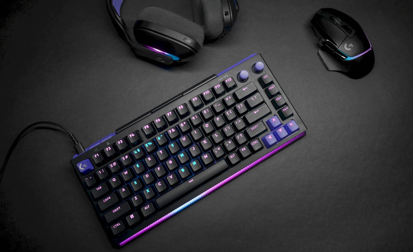 S duálními switchi nastavuješ pravidla ty. Recenze herní klávesnice Logitech G512 X