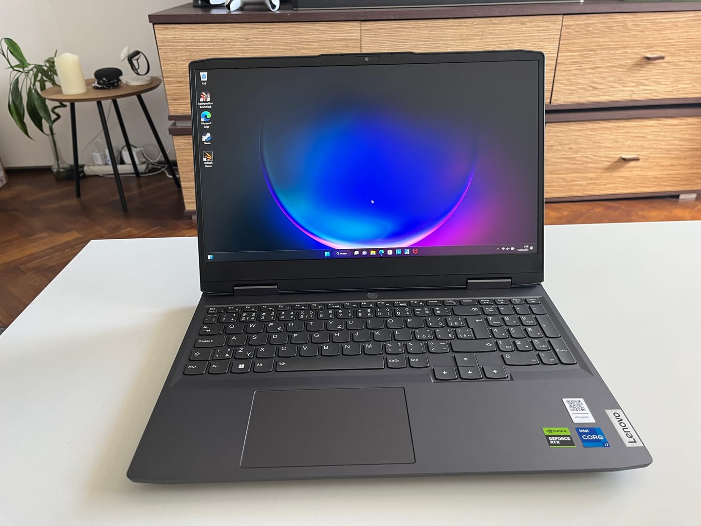 Lenovo LOQ 15