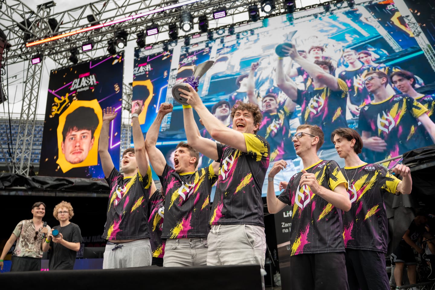 Šampionem čtvrté sezóny Streamers Clashe je Herdyn