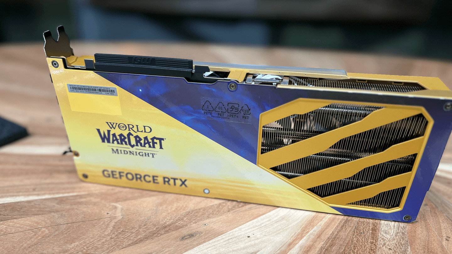 MSI GeForce RTX 5070 Midnight Edition