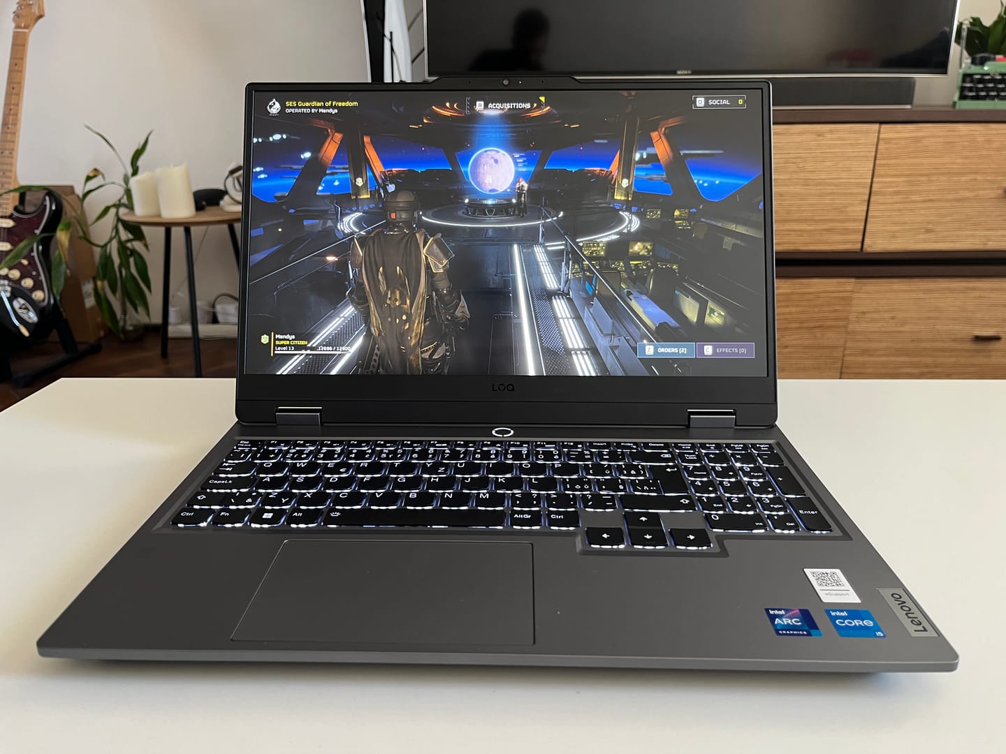 Lenovo LOQ