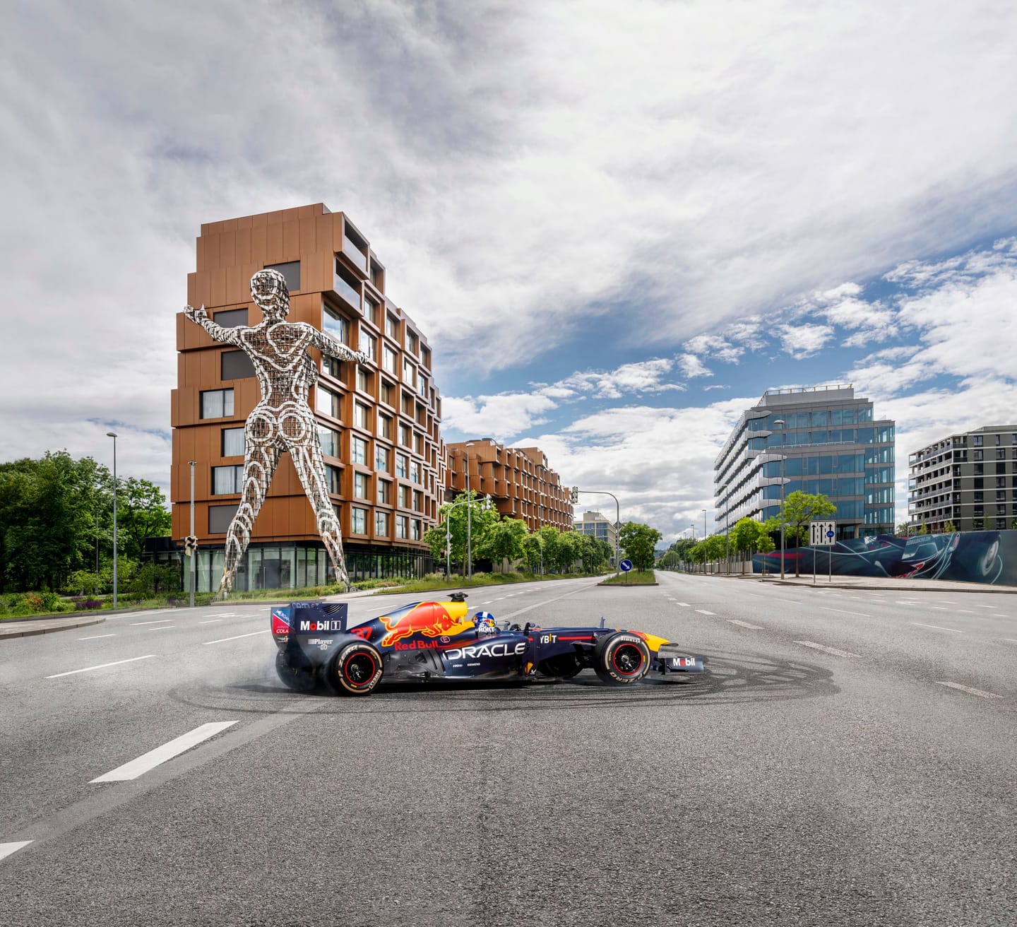 Red Bull Showrun