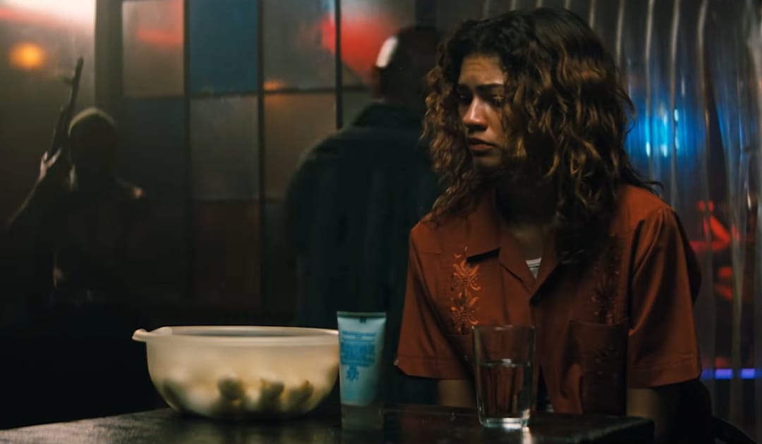 HBO ukázalo nový trailer ke třetí řadě Euforie