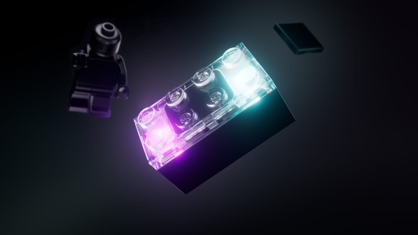 LEGO představilo chytré kostky Smart Brick a platformu Smart Play